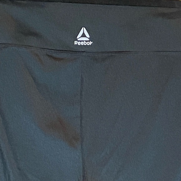 🟢5/$25  Reebok leggings - Picture 5 of 11